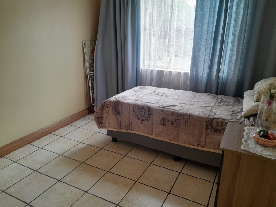 3 Bedroom Property for Sale in Geelhoutpark North West